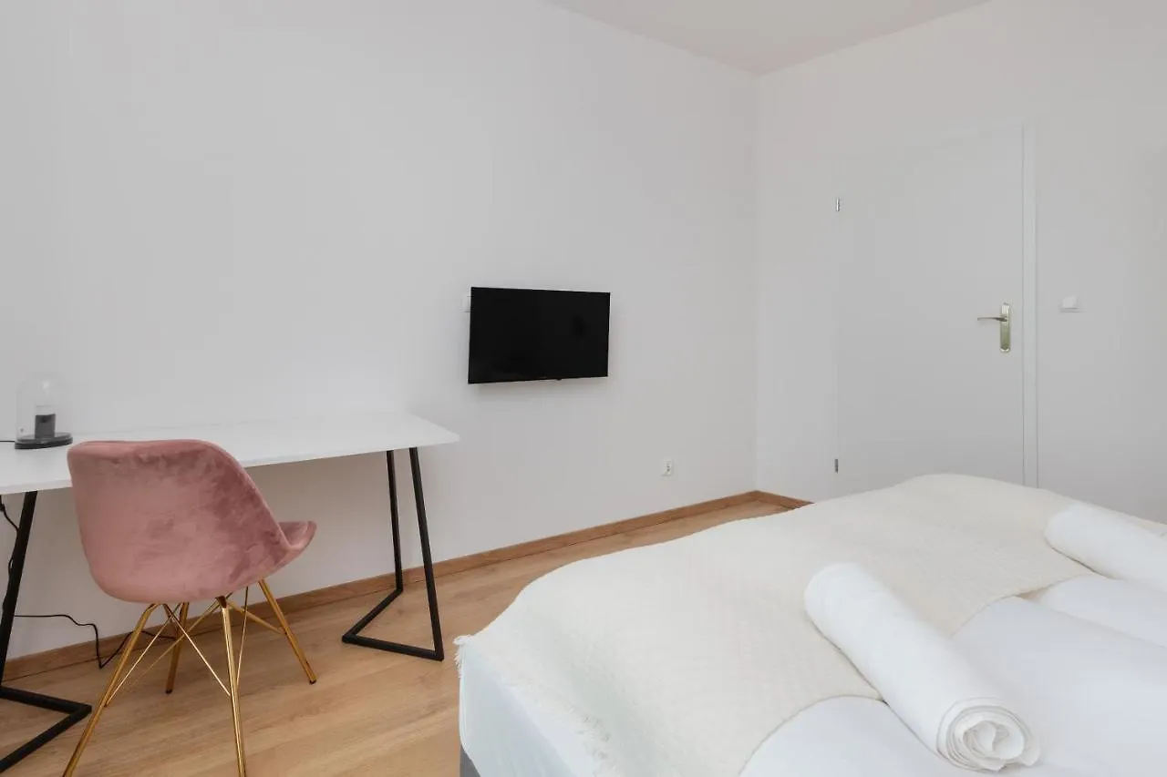 Tarasy Baltyku Apartments & Parking & Balcony By Noclegi Renters Gdansk
