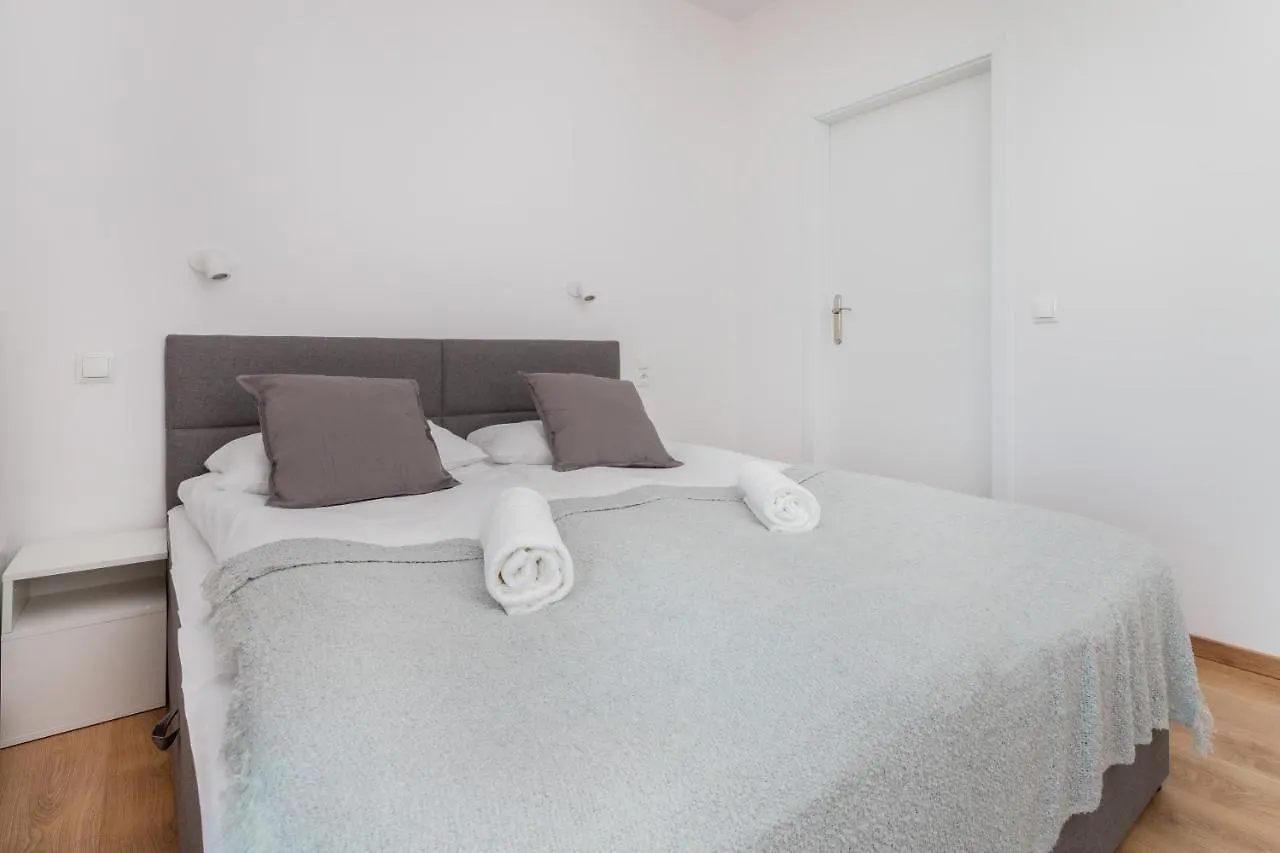 Tarasy Baltyku Apartments & Parking & Balcony By Noclegi Renters Gdansk